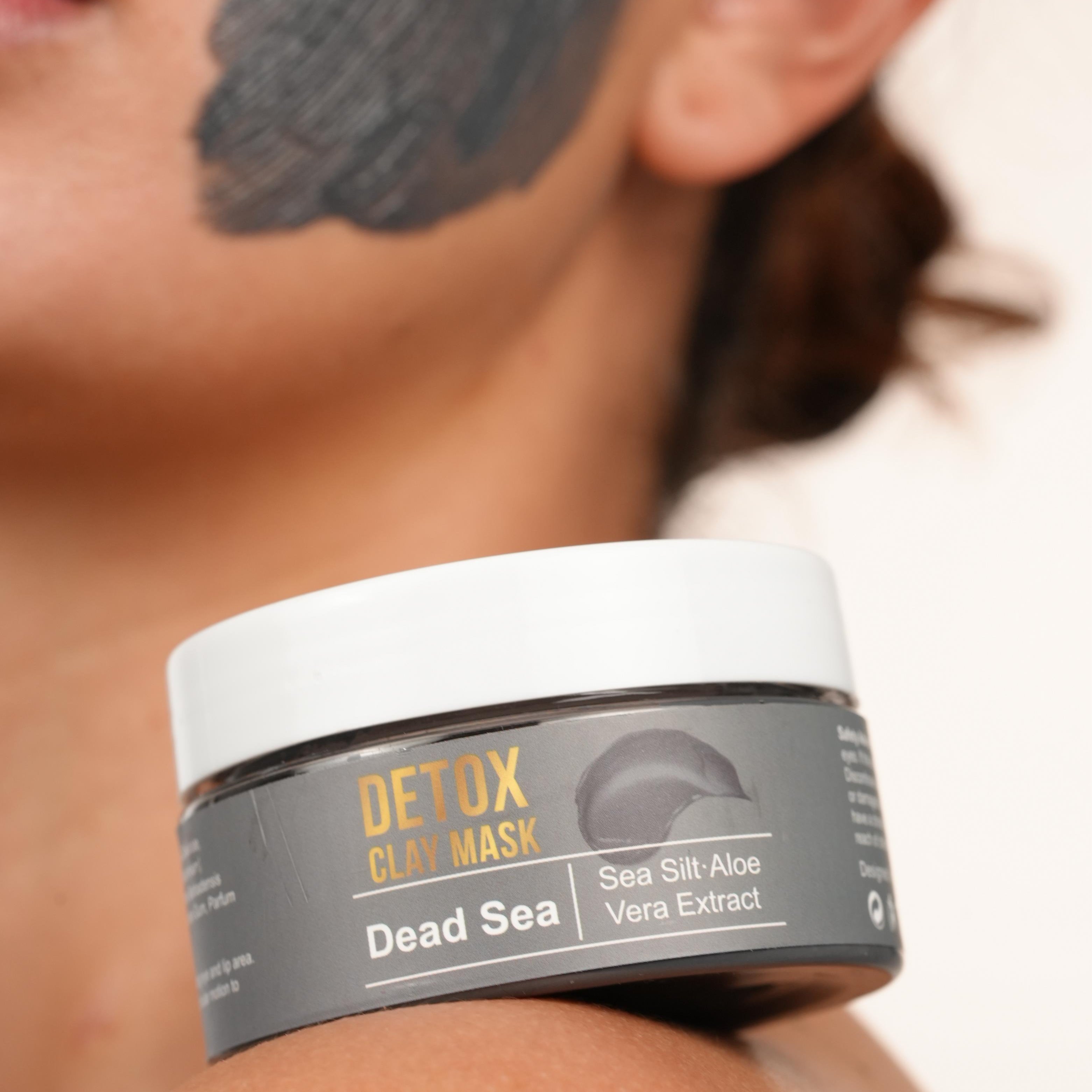 Detox Clay Mask — Purify, Smooth, Reset