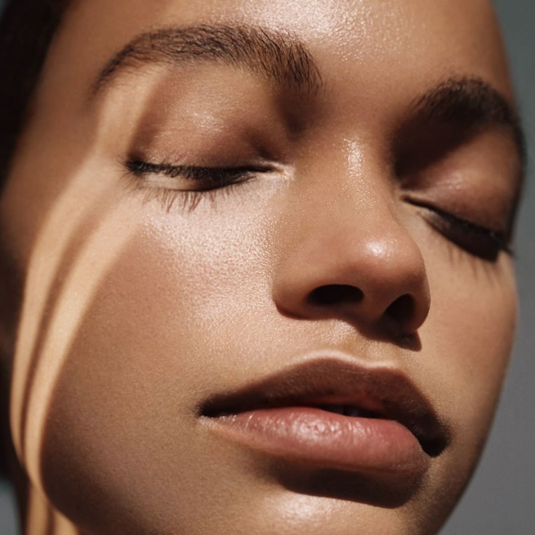 New Booster Serum Skin Tint SPF 40