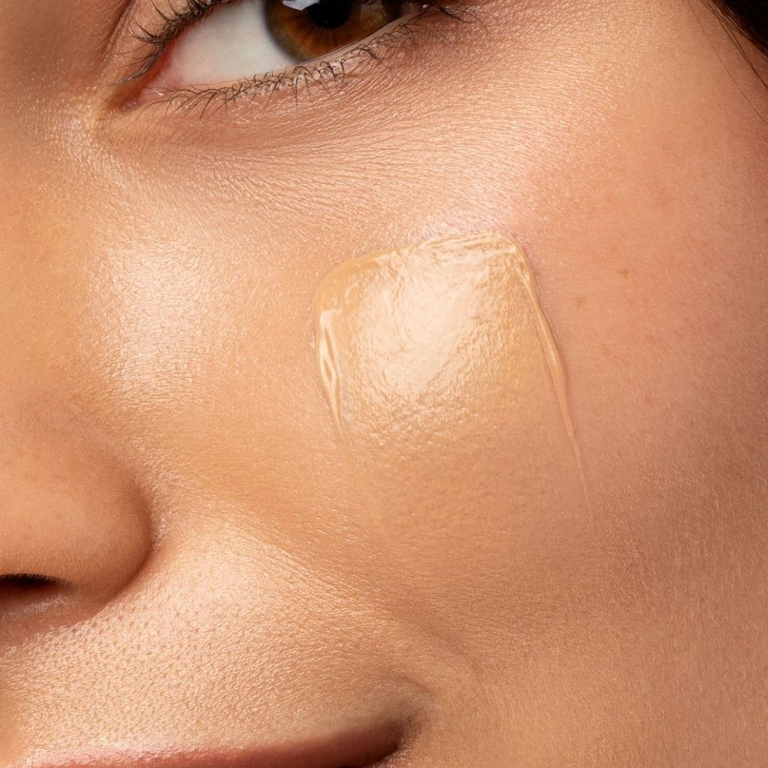 New Booster Serum Skin Tint SPF 40