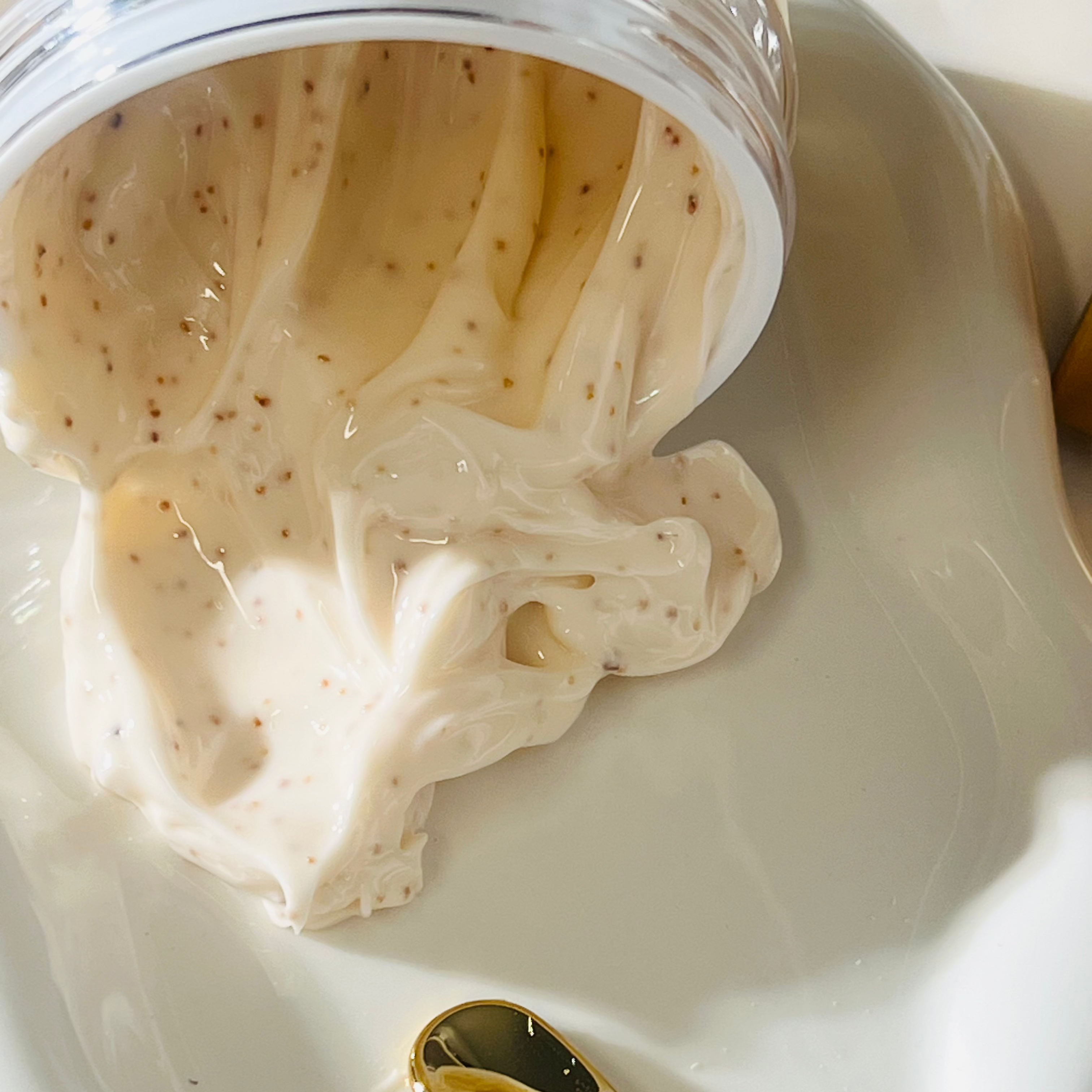 Golden Facial Scrub — Deep Cleanse. Renewed Radiance.