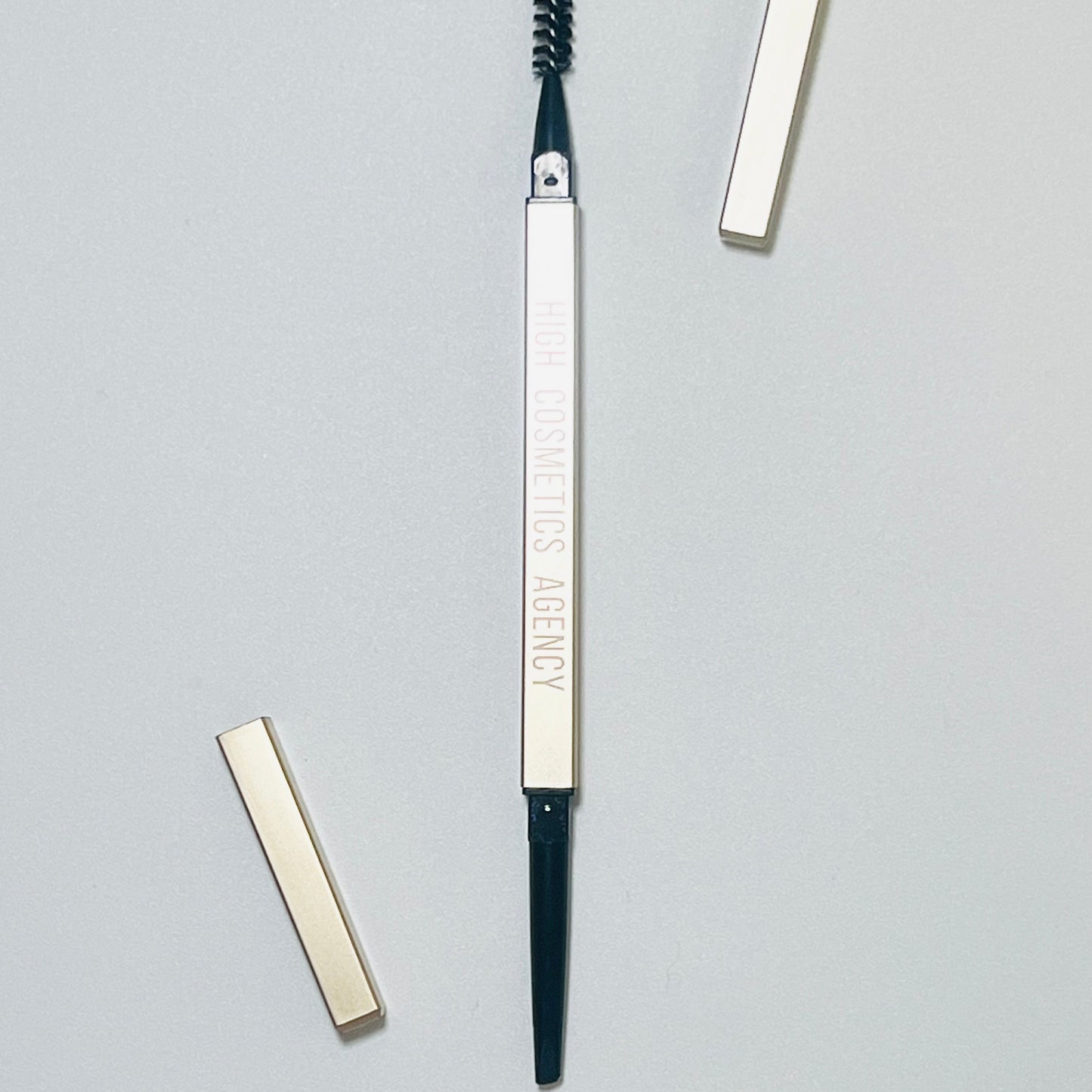 PRO Expert precision brow pen.  (light brown)