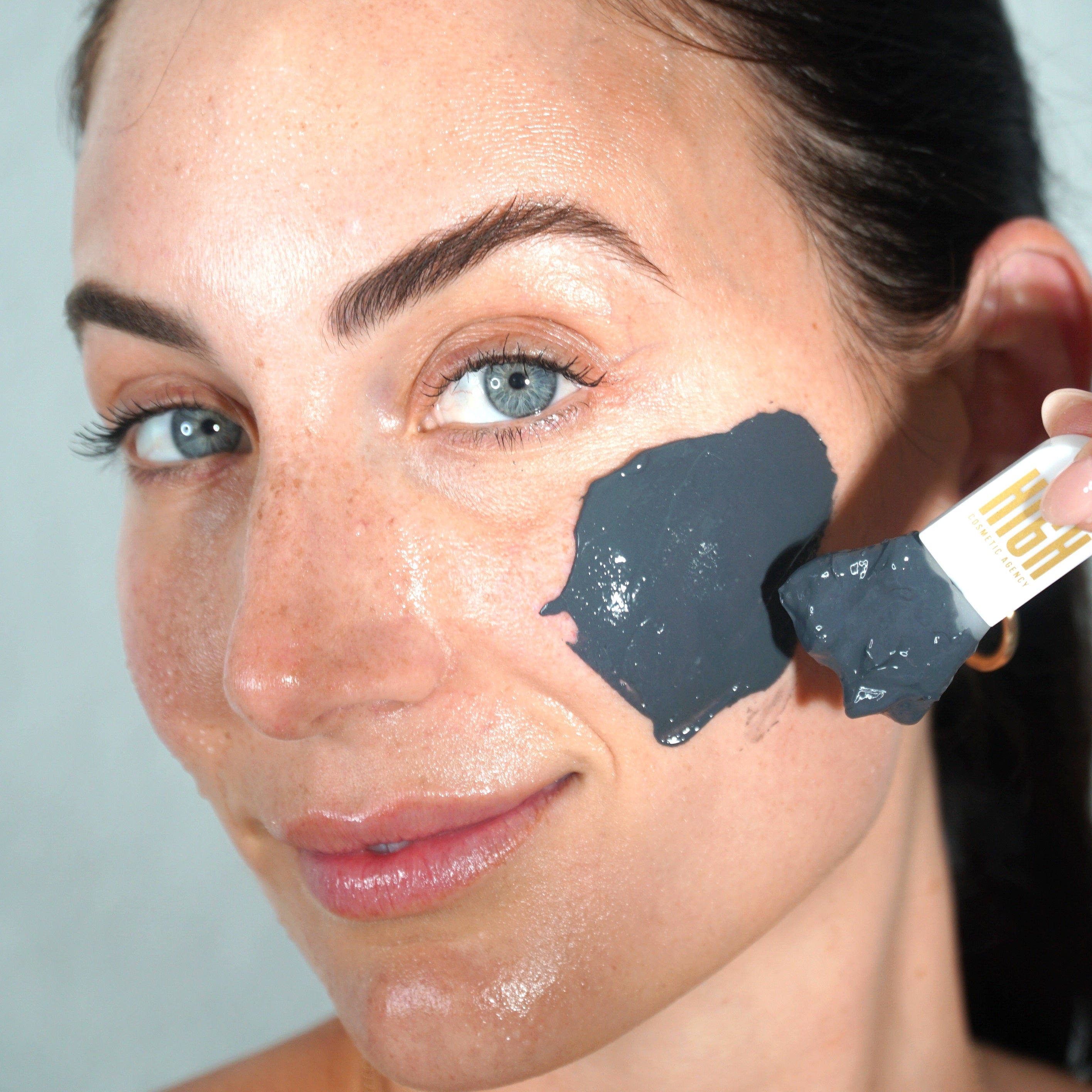 Detox Clay Mask — Purify, Smooth, Reset