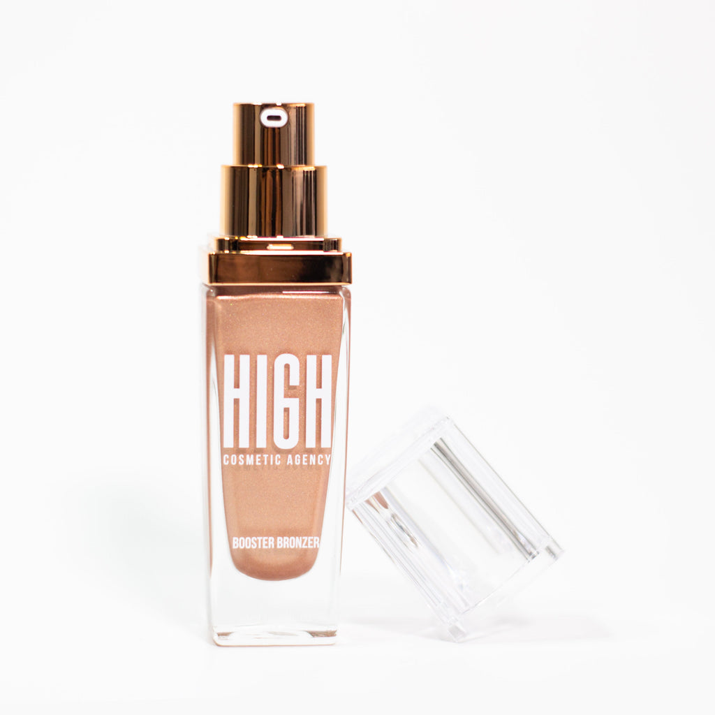 Bronzer Booster — Sunlit Warmth. Soft Definition.