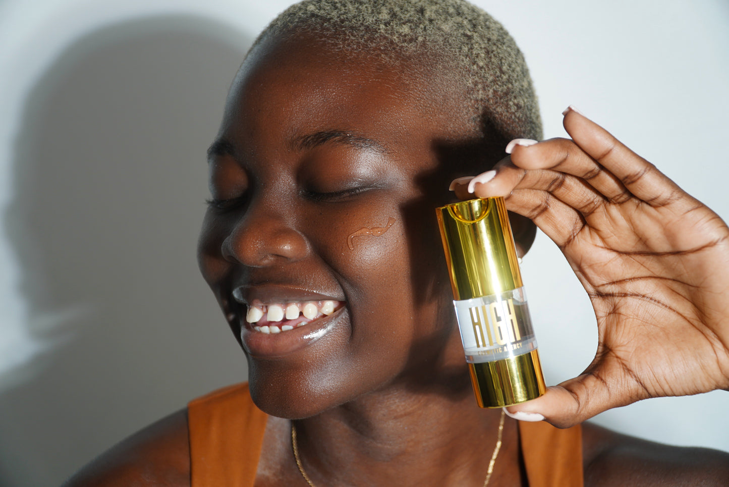 Perfecting Primer Base — Flawless, Long-Lasting Makeup Starts Here