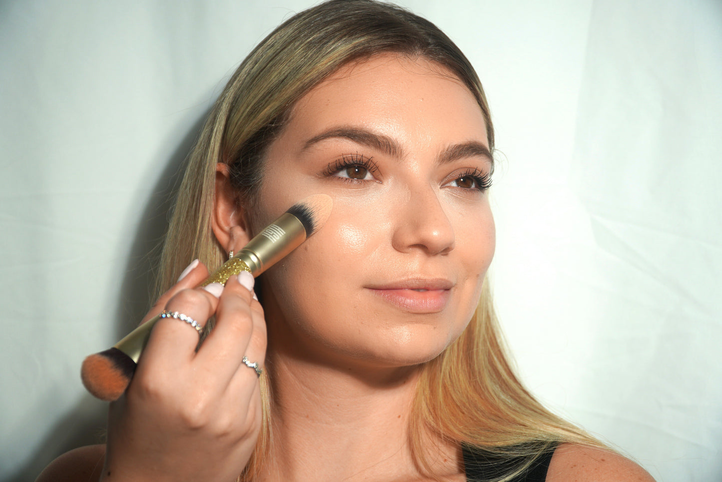 Double-Ended Brush Set — Precision and Versatility, Doubled