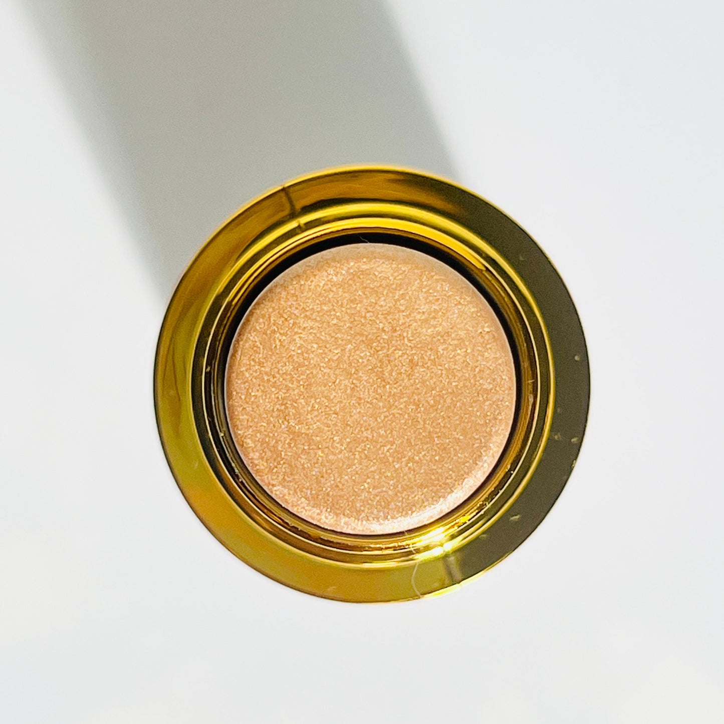 Luxury Highlighter — Light, Lift, Illuminate