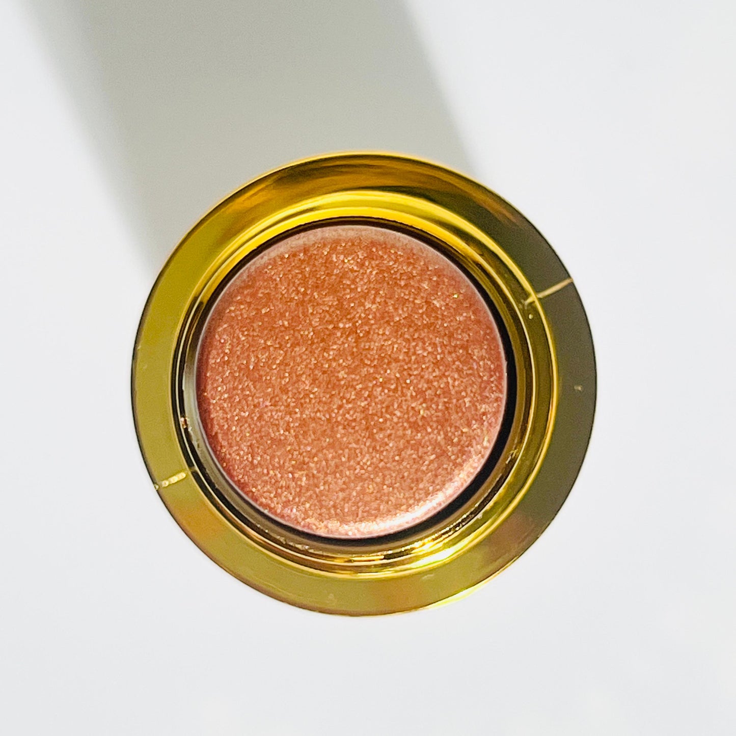 Luxury Highlighter — Light, Lift, Illuminate