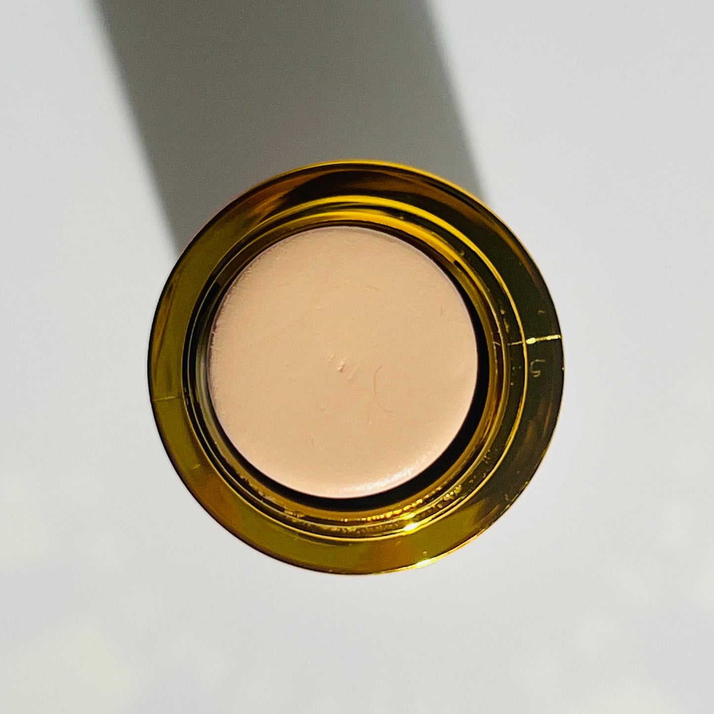 Luxury Concealer — Brighten, Blur, Breathe