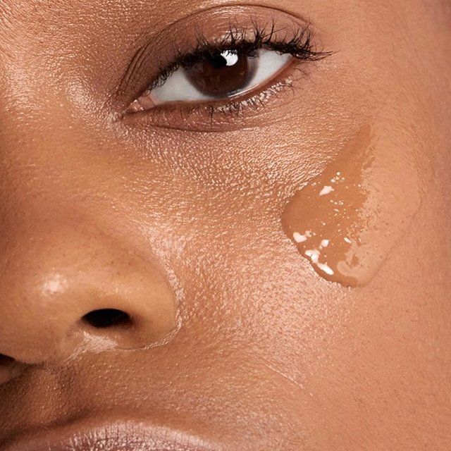 New Booster Serum Skin Tint SPF 40