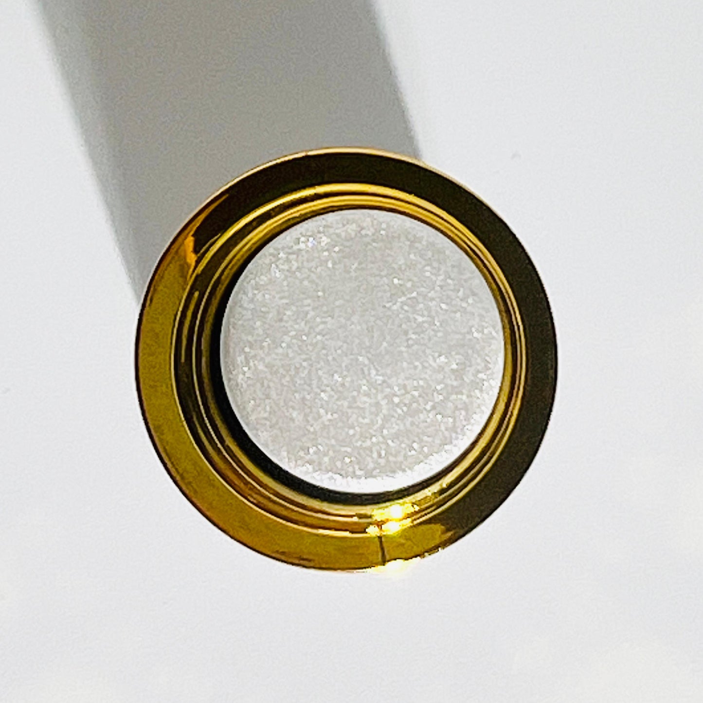 Luxury Highlighter — Light, Lift, Illuminate