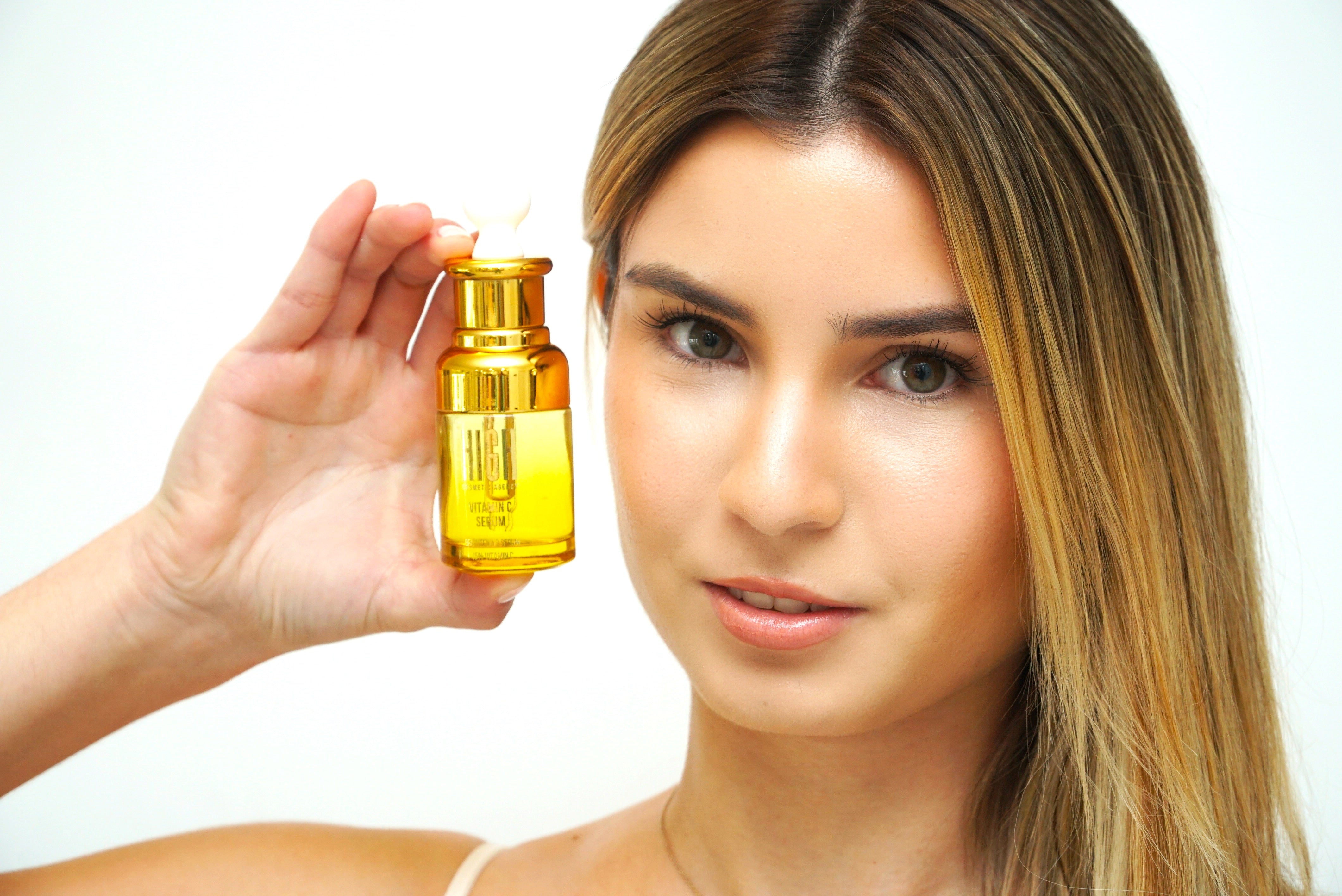 Vitamin C Serum for Face – Brightening Glow Booster with Botanical Extracts, Hydrating & Lightweight Formula, Cruelty-Free,Organic, Animal-Free Skincare, High Cosmetic Agency